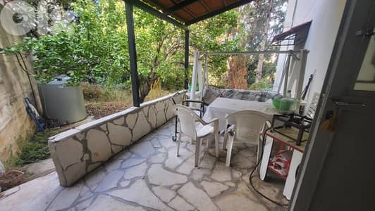 L19502 - Spacious Apartment For Sale in Kfaryassine