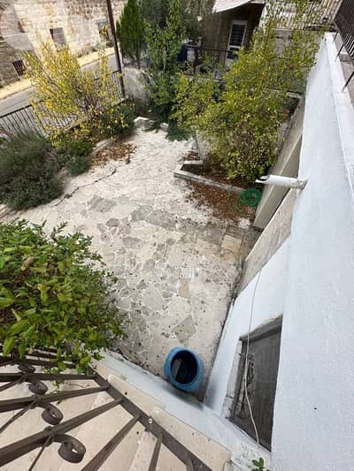 Triplex Traditional 300m+300m Terraces Sale Bhamdoun Mhatta AUST