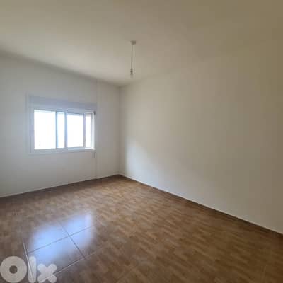 GMB104GM Apartment for sale in Nahr Ibrahim - شقة للبيع في نهر إبراهيم