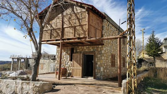 L19522 - Fully Equipped Old House For Sale in Laqlouq