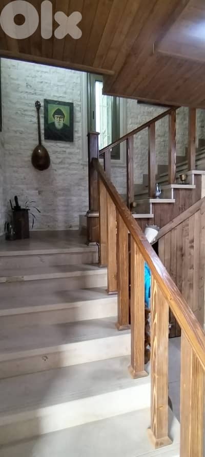 L19522 - Fully Equipped Old House For Sale in Laqlouq