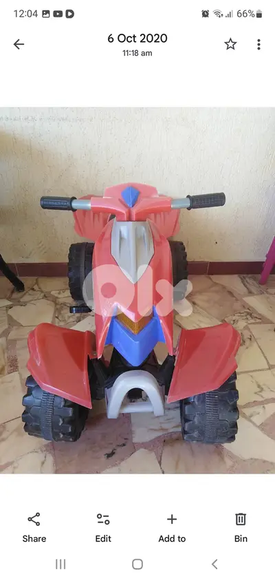 Motos