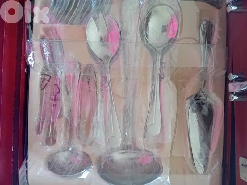 Tableware set 2