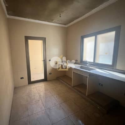 Apartment for sale in Dekwaneh RA31 شقة للبيع في الدكوانة