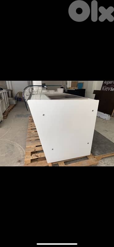topping bar with fridge and backbar 2