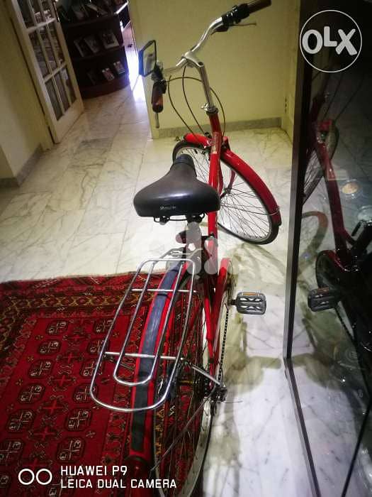 Barely used city Bike size 26 f/o + with LED LIGHTS front and back 7