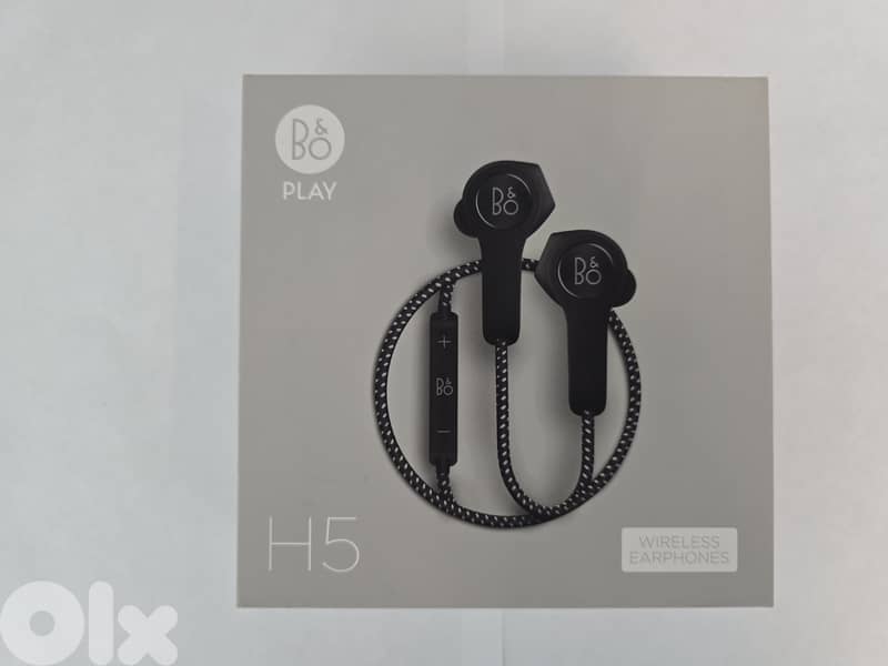 Bang & Olufsen Bluetooth Earphones 0