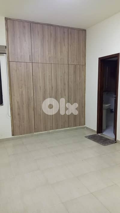 GMB142K - Apartment for sale in Bouar - شقة للبيع في بوار