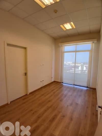 Office for rent (Prime Location) Downtown Super View