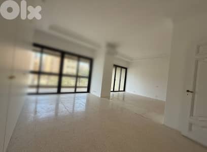 Elegant Apartment For Sale in Ramlet El Bayda / رملة البيضاء