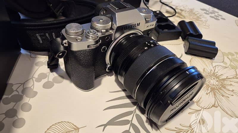 Fujifilm X-T4 + 3 lenses 2