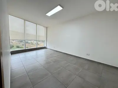 Prestigious 100M office for rent in Jdeide مكتب فخم للايجار في الجديدة