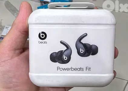 Beats PowerBeats Fit Jet black