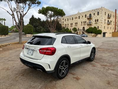 Mercedes-Benz GLA250 AWD 2017