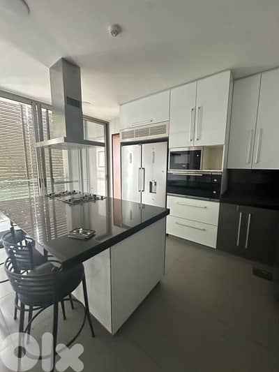 HIGH-END FINISHING APARTMENT FOR RENT IN BAABDA + GARDEN, (BAR-256)