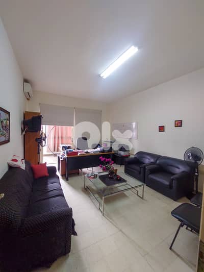 230 SQM Prime Location Office in Dekwaneh, Metn