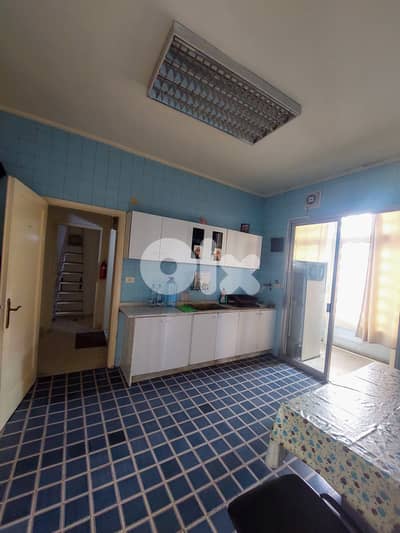 230 SQM Prime Location Office in Dekwaneh, Metn