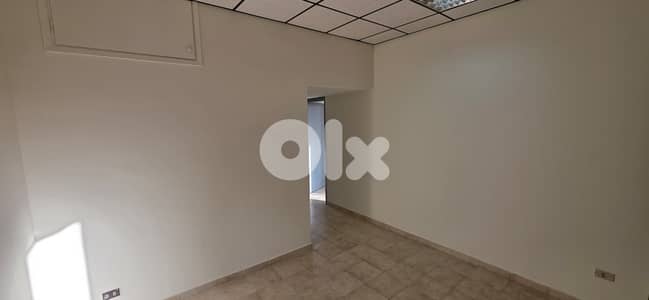 Office for Rent In Sin El Fil مكتب للإيجار في سن الفيل