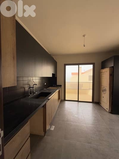 Apartment for sale in Safra | شقة للبيع في الصفرا