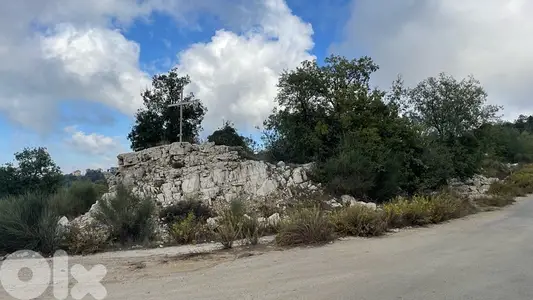 land for sale mechmech -jbeil عقار للبيع في مشمش جبيل