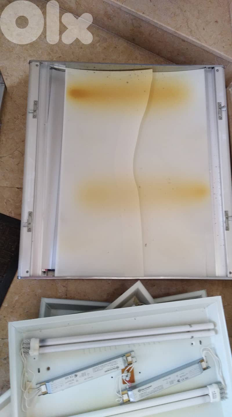 4 Big lights for sale 0