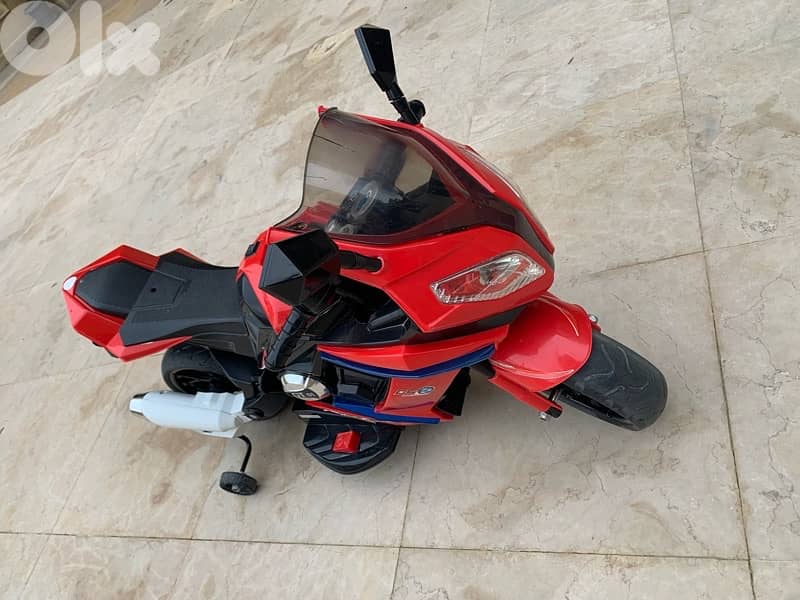 Electric Motorcycle 3