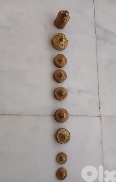 مجموعة وزنات قديمة