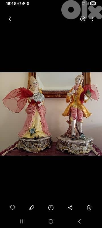Porcelain Statue 0