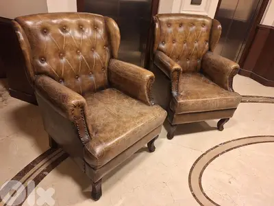 two pieces of chesterfield genuine leather Timothy oulton England