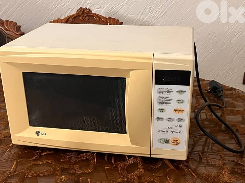 LG microwave 2