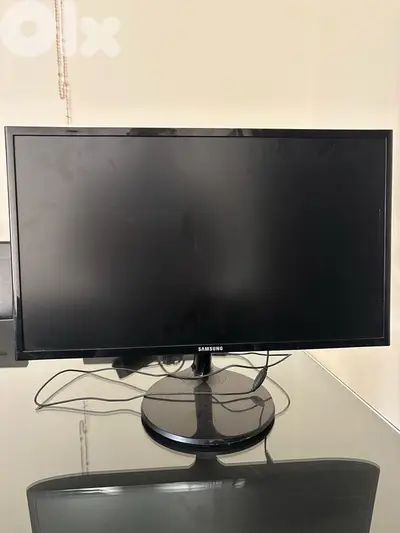 Screen | Monitor - Samsung 24 Inch