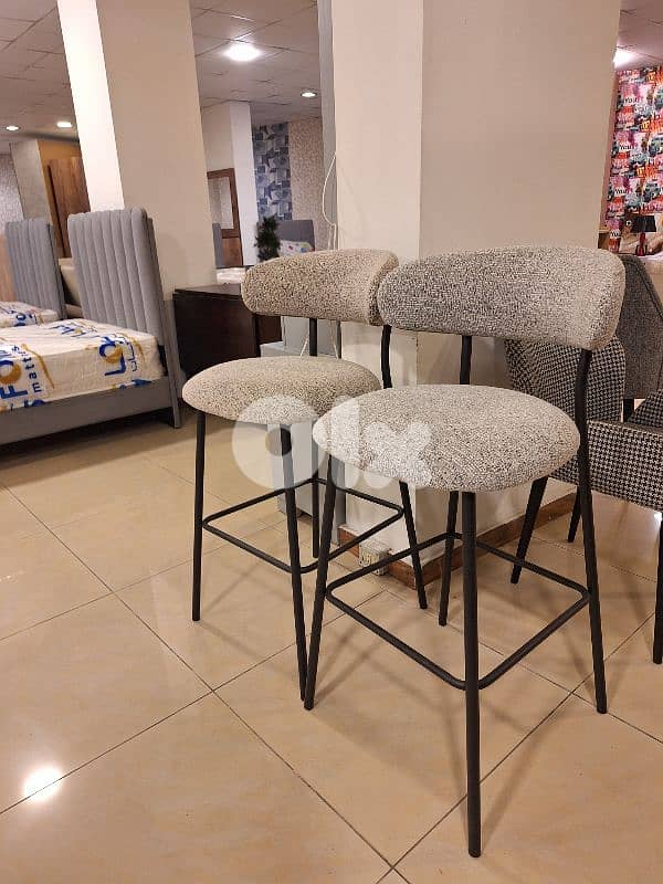 bar chair 0