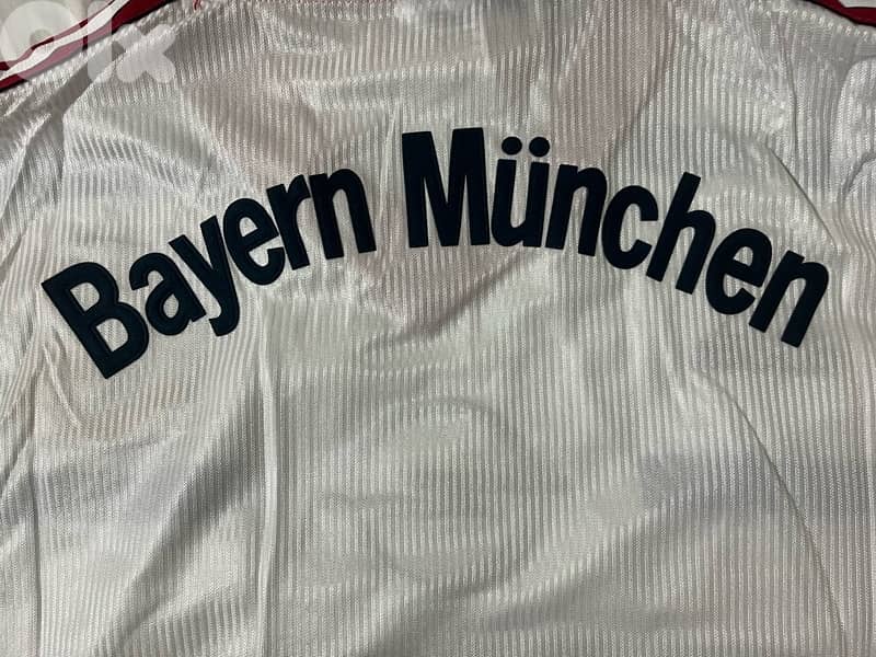 Bayern munich 1999 third rare adidas kit 2