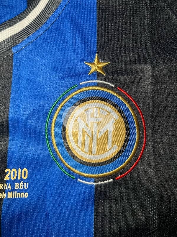 intermilan 2010 historic home kit 6