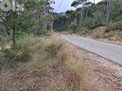 1000m2 Land in Douar,metn (talet tamraz)