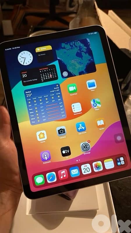 iPad 10 as new  + pencil ( like brand new ) 0
