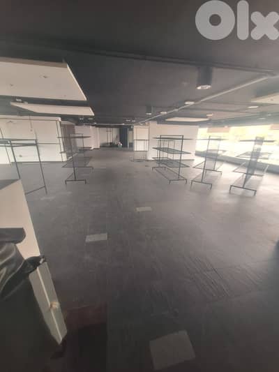 SHOWROOM ON DBAYEH HIGHWAY 900Sq WITH WAREHOUSE, (DBR-186)