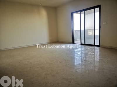 مكتب للبيع في البوشرية Office for sale in Baouchriyeh