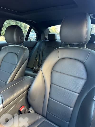 Mercedes Benz  C300