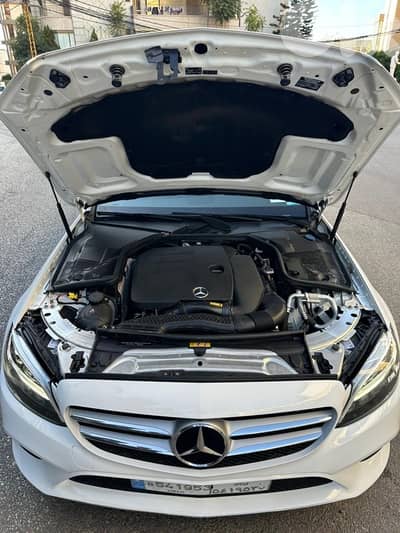 Mercedes Benz  C300