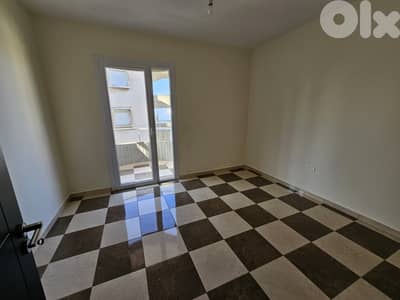 RWB480EA - Apartment for sale in Halat Jbeil