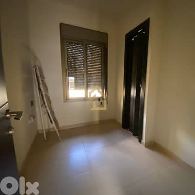 Apartment for rent in Ballouneh GH134 شقة للإيجار في بلونة