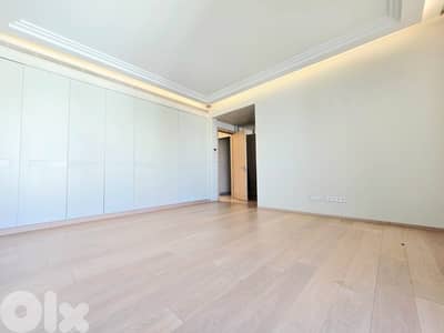 RA25-4483 Super Deluxe Apartment 280m² for Rent – Ras Beirut