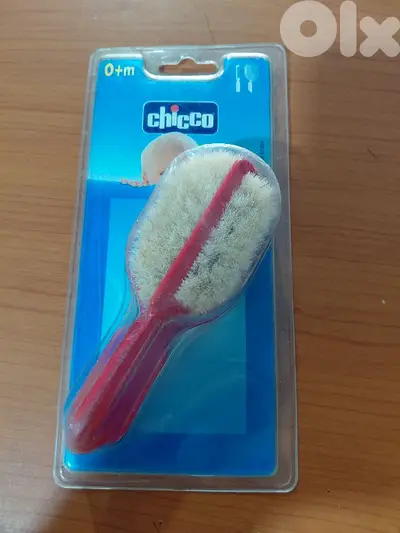 chicco brush & comb set