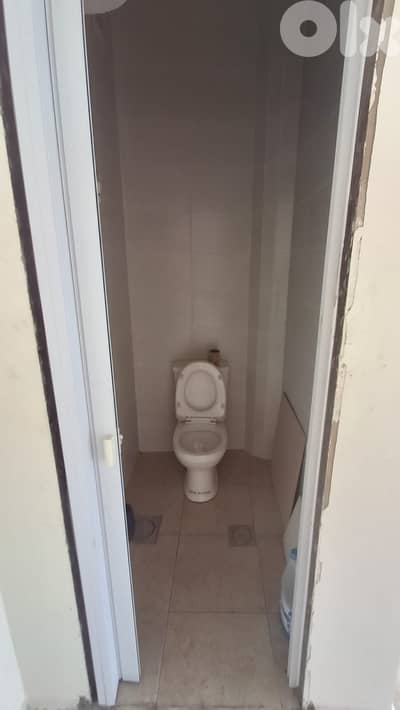 Shop for sale in Kousba-Koura - محل للبيع في كوسبا - الكورة