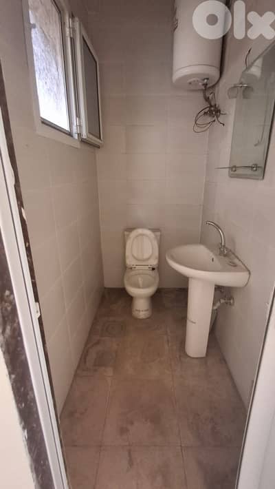 Shop for sale in Kousba-Koura- محل للبيع في كوسبا - الكورة