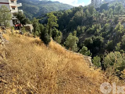 RWK114DZ - Land For Sale in Mayrouba - أرض للبيع في ميروبا RWK114DZ - Land For Sale in Mayrouba - أرض للبيع في ميروبا
