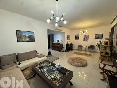 Apartment for sale in Jdeideh - شقة للبيع في الجديدة