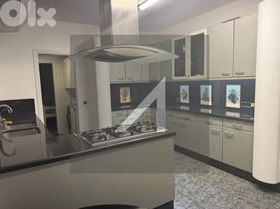 Achrafieh Golden Triangle 4 bdrm Apartment for Rent