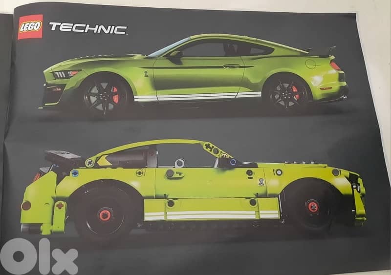 LEGO TECHNIC  Ford  Mustang GT 500 1